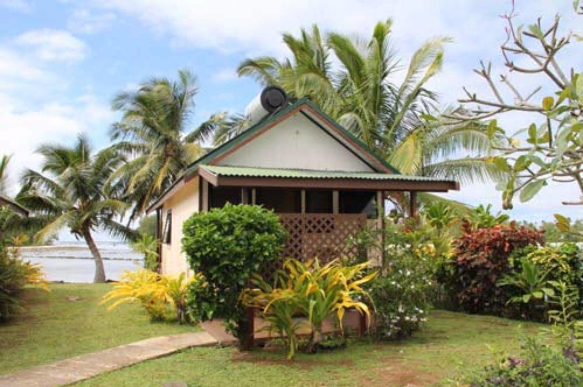 Вилла Aroko Bungalows Аваруа Экстерьер фото