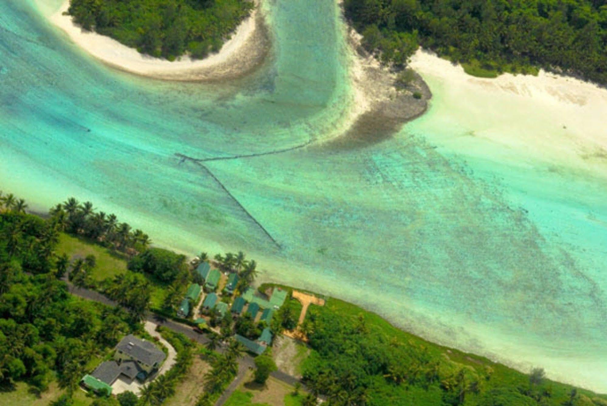 Вилла Aroko Bungalows Аваруа Экстерьер фото