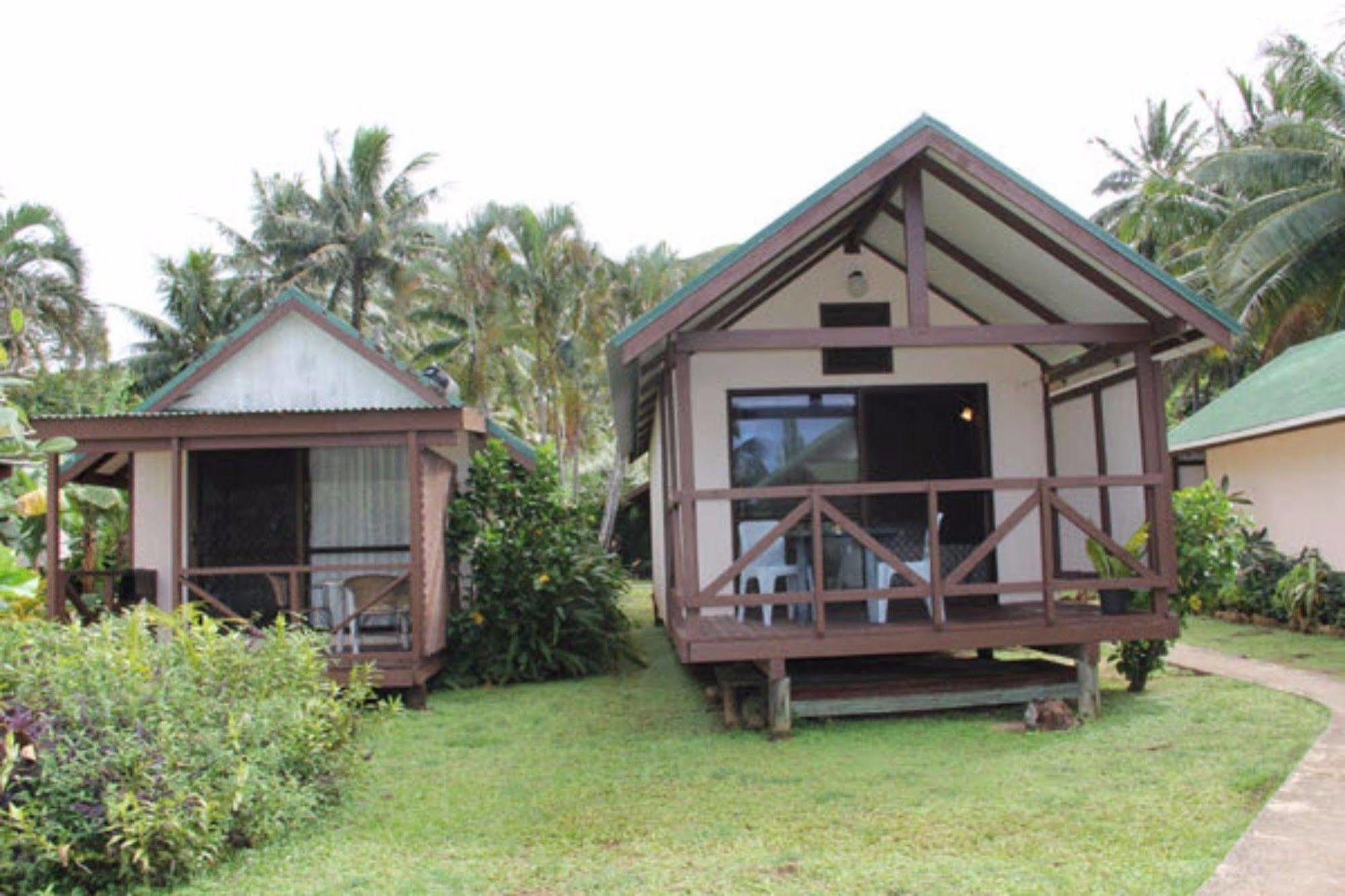 Вилла Aroko Bungalows Аваруа Экстерьер фото